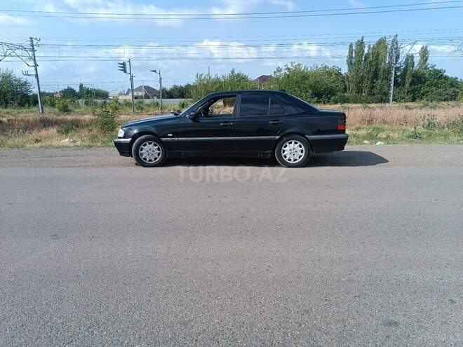 Mercedes C 200 1999, 233,000 km - 2.0 l - Tovuz