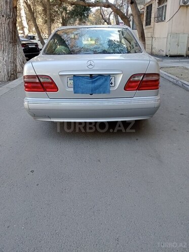 Mercedes E 220 d 2001, 280,000 km - 2.2 l - Bakı