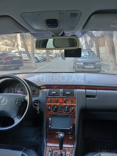 Mercedes E 220 d 2001, 280,000 km - 2.2 l - Bakı