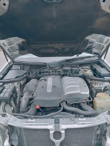 Mercedes E 220 d 2001, 280,000 km - 2.2 l - Bakı