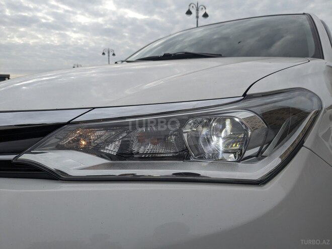 Toyota Corolla Fielder 2019, 140,260 km - 1.5 л - Bakı