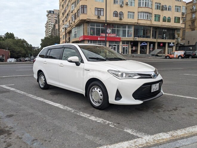 Toyota Corolla Fielder 2019, 140,260 km - 1.5 л - Bakı