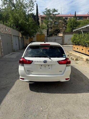 Toyota Corolla Fielder 2019, 275,000 km - 1.5 л - Bakı