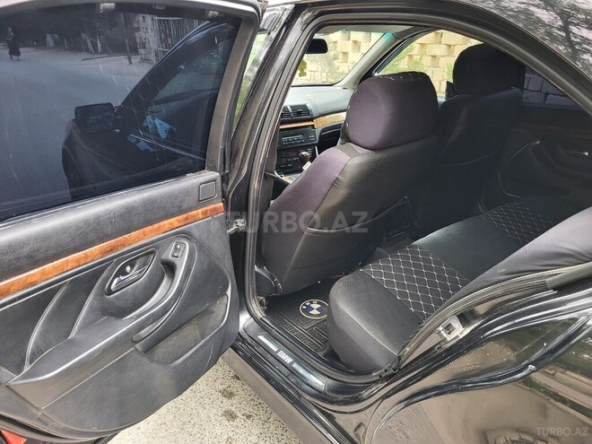 BMW 528 1997, 325,632 km - 2.8 l - Sumqayıt