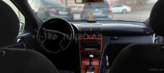 Mercedes C 200 2000, 254,006 km - 2.0 l - Gəncə