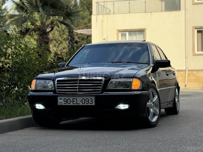 Mercedes C 230 1998, 312,000 km - 2.3 л - Saatlı