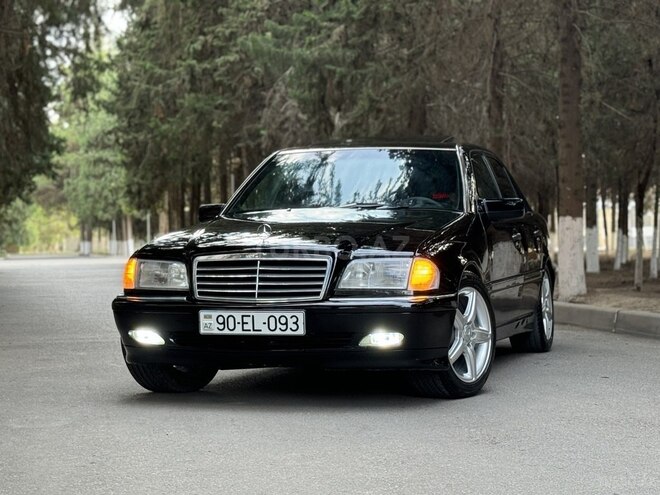 Mercedes C 230 1998, 312,000 km - 2.3 л - Saatlı