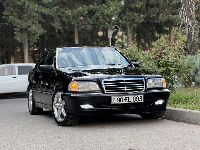 Mercedes C 230 1998, 312,000 km - 2.3 л - Saatlı