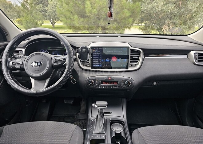 Kia Sorento-5