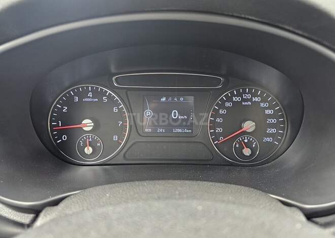 Kia Sorento-7