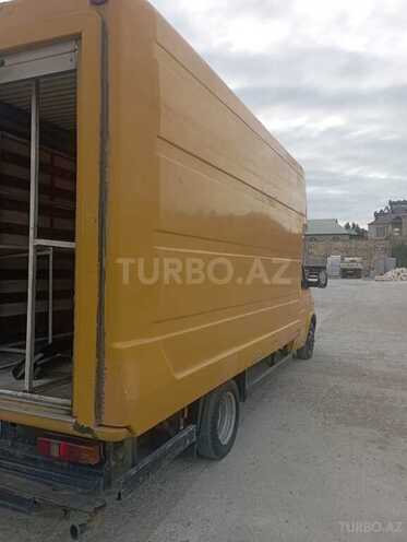 Ford Transit-6