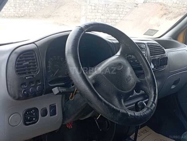 Ford Transit-12