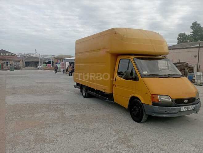 Ford Transit-2
