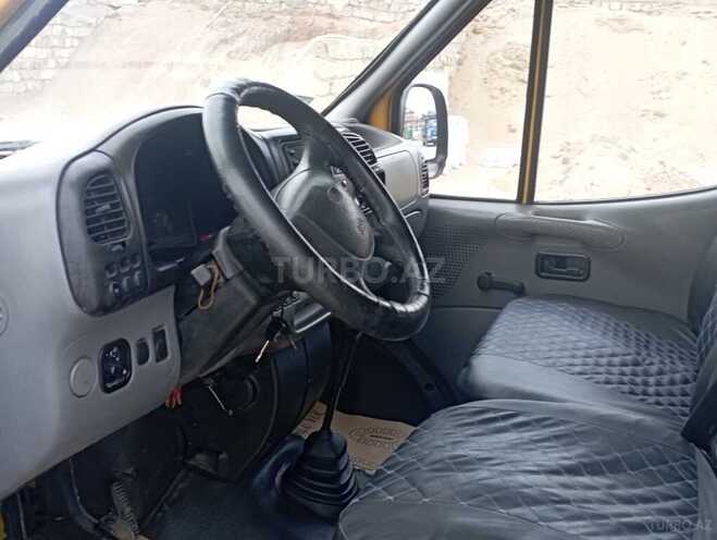 Ford Transit-14