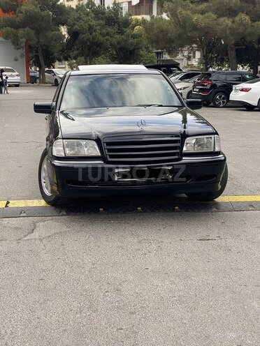 Mercedes C 240 1999, 121,518 km - 2.4 л - Bakı