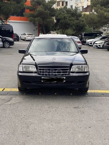 Mercedes C 240 1999, 121,518 km - 2.4 л - Bakı