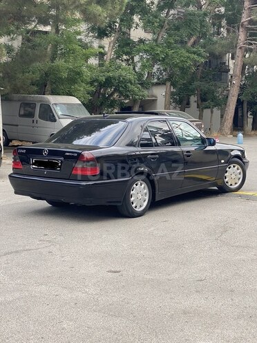 Mercedes C 240 1999, 121,518 km - 2.4 л - Bakı