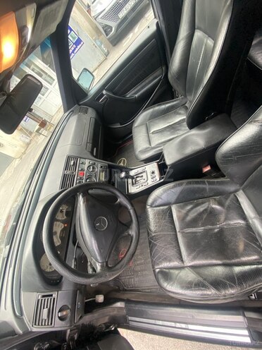 Mercedes C 240 1999, 121,518 km - 2.4 л - Bakı