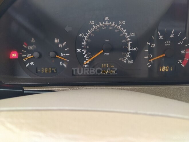 Mercedes C 230 1999, 292,000 km - 2.3 л - Bakı