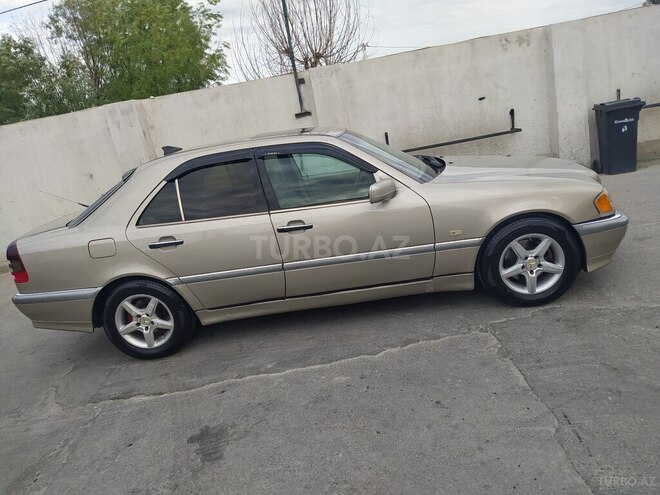 Mercedes C 230 1999, 292,000 km - 2.3 л - Bakı