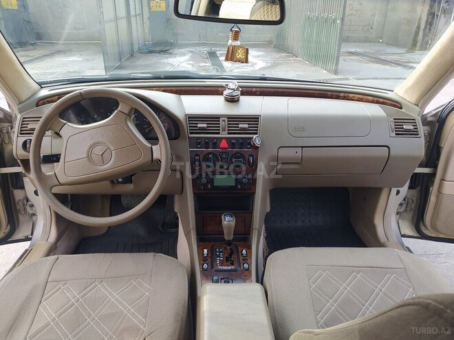 Mercedes C 230 1999, 292,000 km - 2.3 л - Bakı