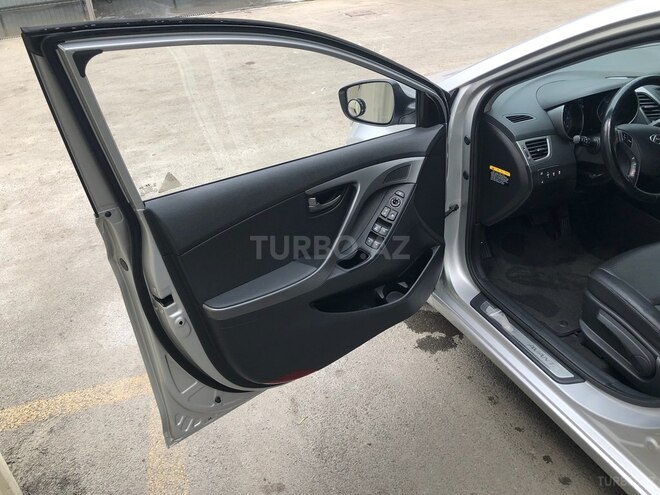Hyundai Avante 2015, 116,000 km - 1.6 l - Bakı