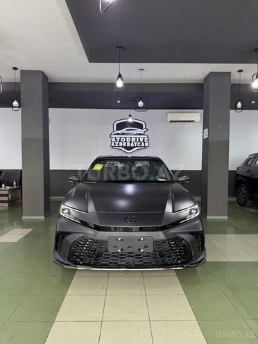 Toyota Camry-1