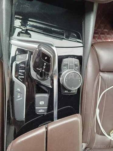 BMW  2018, 10,000 km - 2.0 l - Bakı