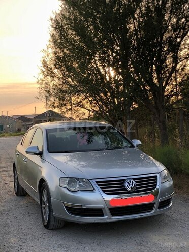Volkswagen Passat 2006, 216,000 km - 2.0 l - Bakı