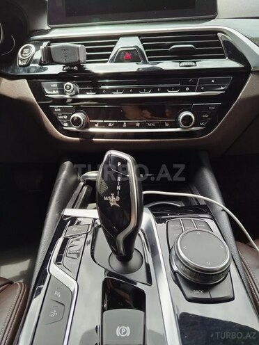 BMW  2018, 10,000 km - 2.0 l - Bakı