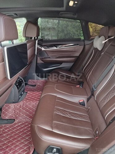 BMW  2018, 10,000 km - 2.0 l - Bakı