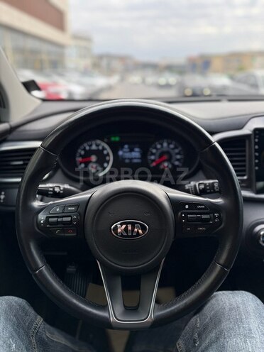 Kia Sorento-16