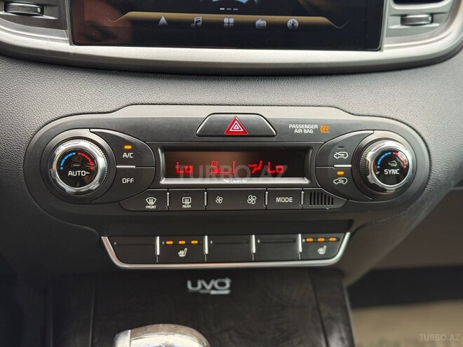 Kia Sorento-18