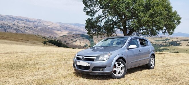 Opel Astra 2006, 360,000 km - 1.4 l - Bakı
