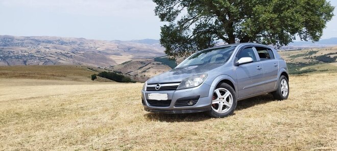Opel Astra 2006, 360,000 km - 1.4 l - Bakı