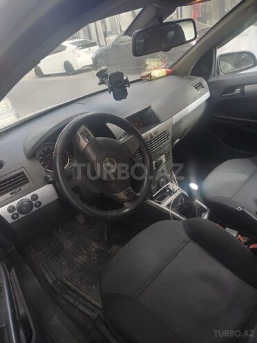 Opel Astra 2006, 360,000 km - 1.4 l - Bakı