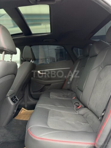 Hyundai Sonata-15
