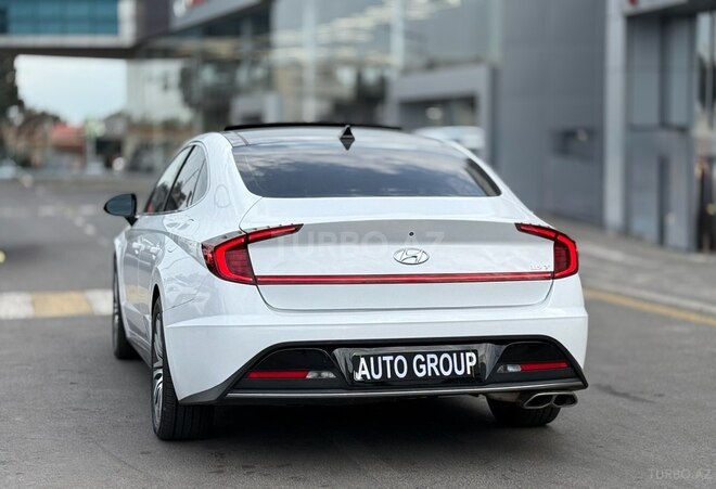 Hyundai Sonata-7