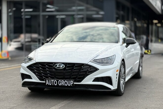 Hyundai Sonata-4