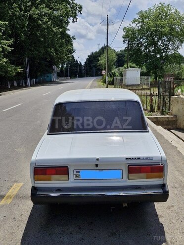 LADA (VAZ) 2107 2008, 65,000 km - 1.6 l - Astara