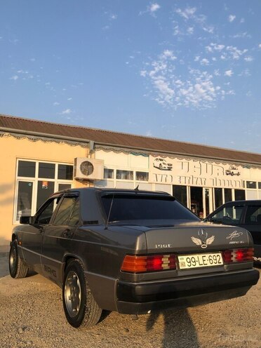 Mercedes 190 1990, 210,692 km - 1.8 л - Sumqayıt