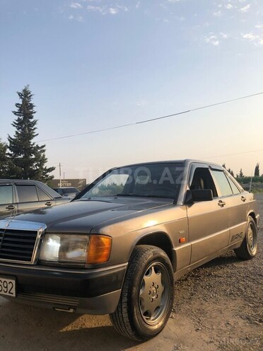 Mercedes 190 1990, 210,692 km - 1.8 л - Sumqayıt
