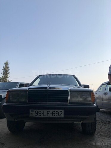 Mercedes 190 1990, 210,692 km - 1.8 л - Sumqayıt