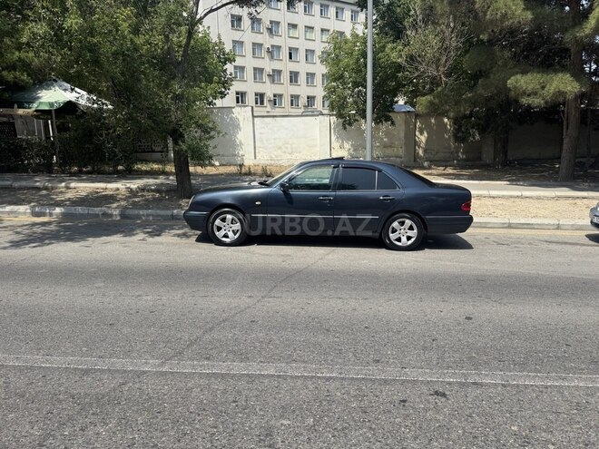 Mercedes E 220 d 1998, 637,000 km - 2.2 л - Bakı
