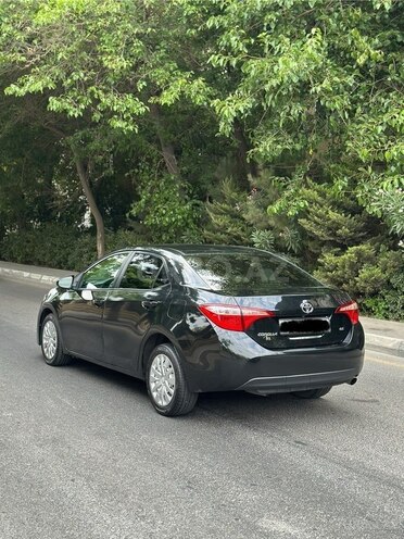 Toyota Corolla 2017, 154,497 km - 1.8 l - Bakı