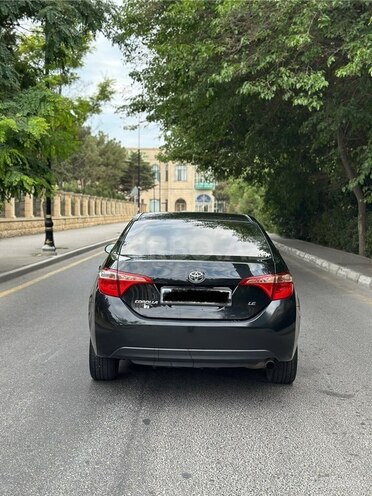 Toyota Corolla 2017, 154,497 km - 1.8 l - Bakı