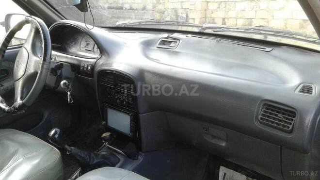 Kia Sportage 1998, 199,000 km - 2.0 l - Şamaxı