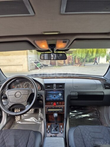 Mercedes C 230 1997, 601,895 km - 2.3 l - Göyçay