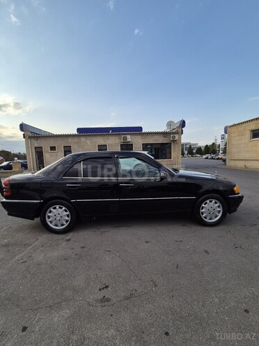 Mercedes C 230 1997, 601,895 km - 2.3 l - Göyçay