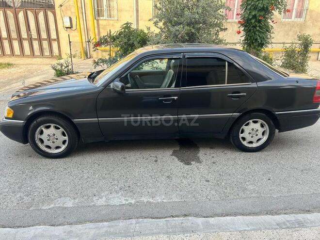 Mercedes C 220 1994, 310,000 km - 2.2 l - Bakı